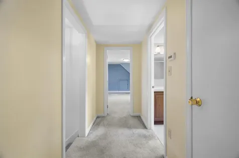6 Patricia Avenue Exeter NH 03833