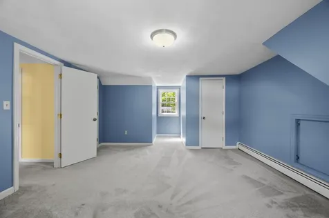 6 Patricia Avenue Exeter NH 03833