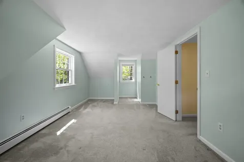 6 Patricia Avenue Exeter NH 03833