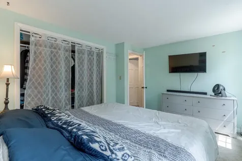 71 Keay Road Berwick ME 03901
