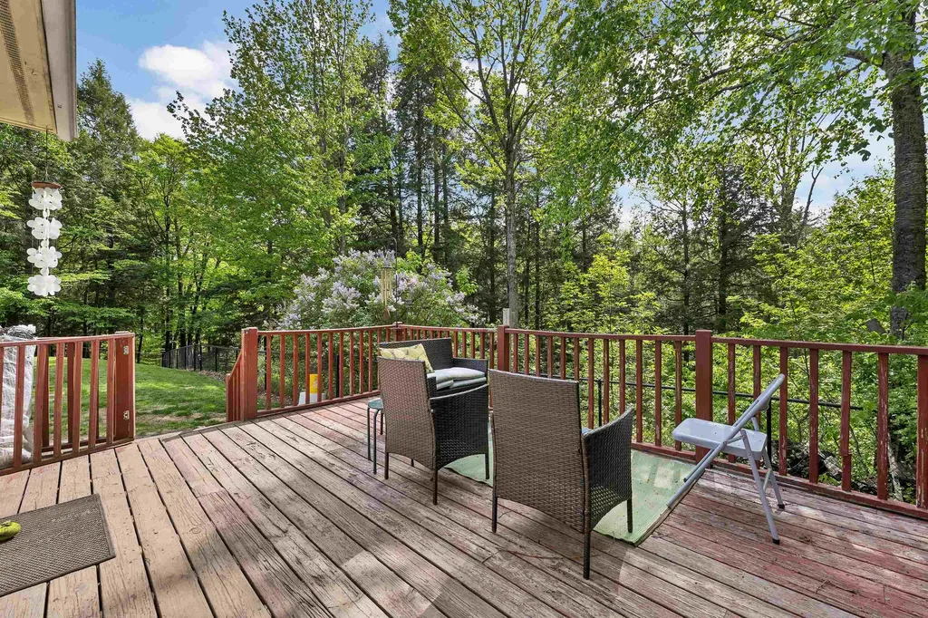 81 Ramblewood Circle Newbury NH 03255