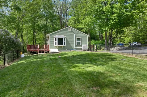 81 Ramblewood Circle Newbury NH 03255