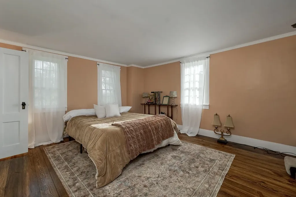 580 Pine Hill Road Wolfeboro NH 03894