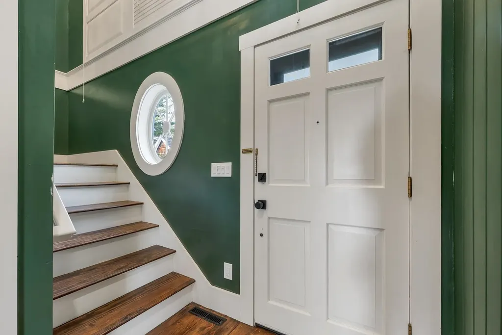 580 Pine Hill Road Wolfeboro NH 03894