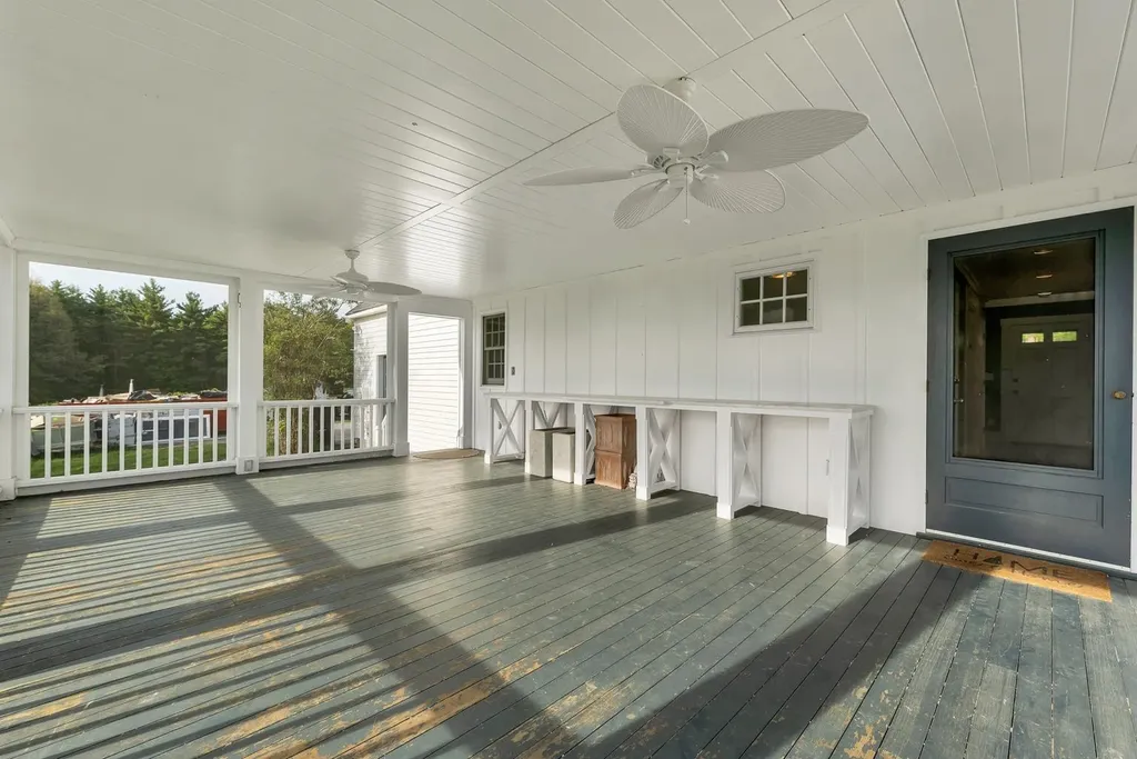 580 Pine Hill Road Wolfeboro NH 03894