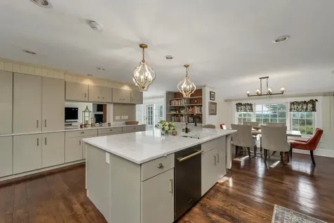 580 Pine Hill Road Wolfeboro NH 03894