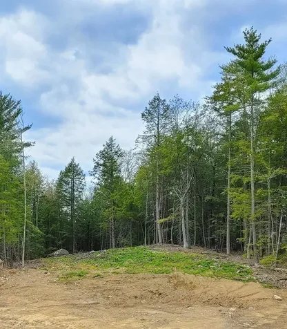 18 Blaisdell Court Raymond NH 03077