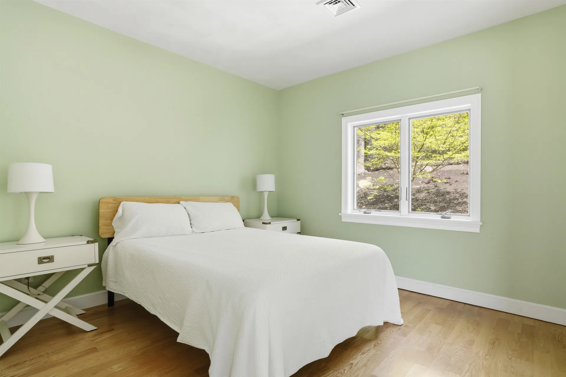 54 Sharon Road Windham NH 03087