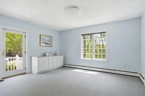 54 Sharon Road Windham NH 03087
