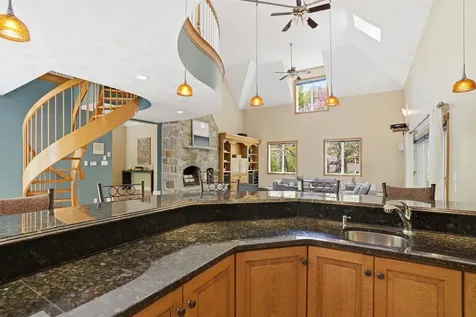 54 Sharon Road Windham NH 03087