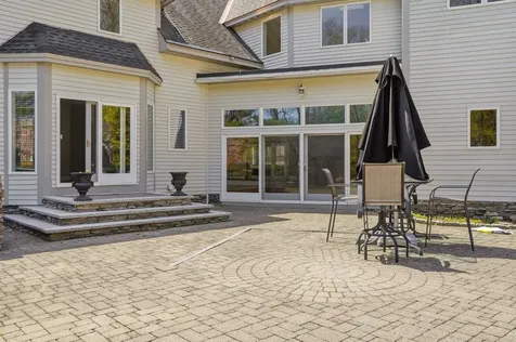 54 Sharon Road Windham NH 03087