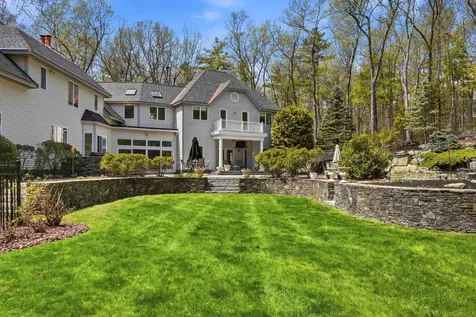 54 Sharon Road Windham NH 03087