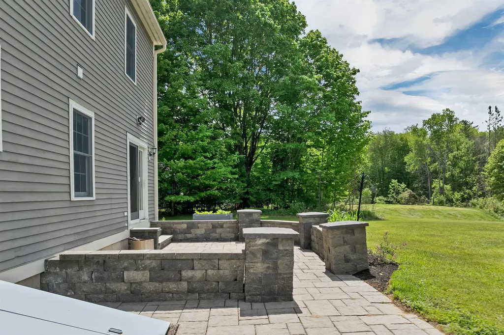 336 Portsmouth Avenue Stratham NH 03885