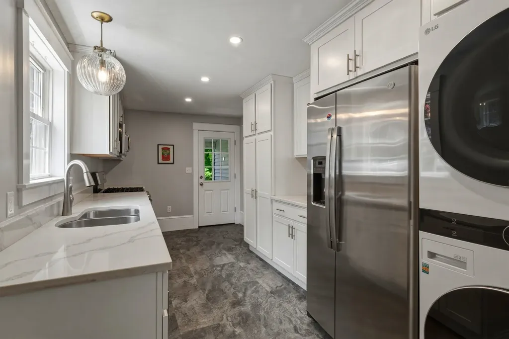 649 State Street Portsmouth NH 03801
