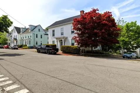 649 State Street Portsmouth NH 03801