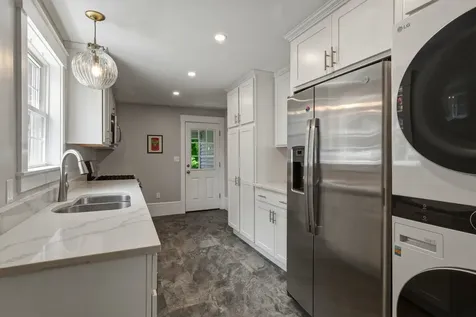 649 State Street Portsmouth NH 03801