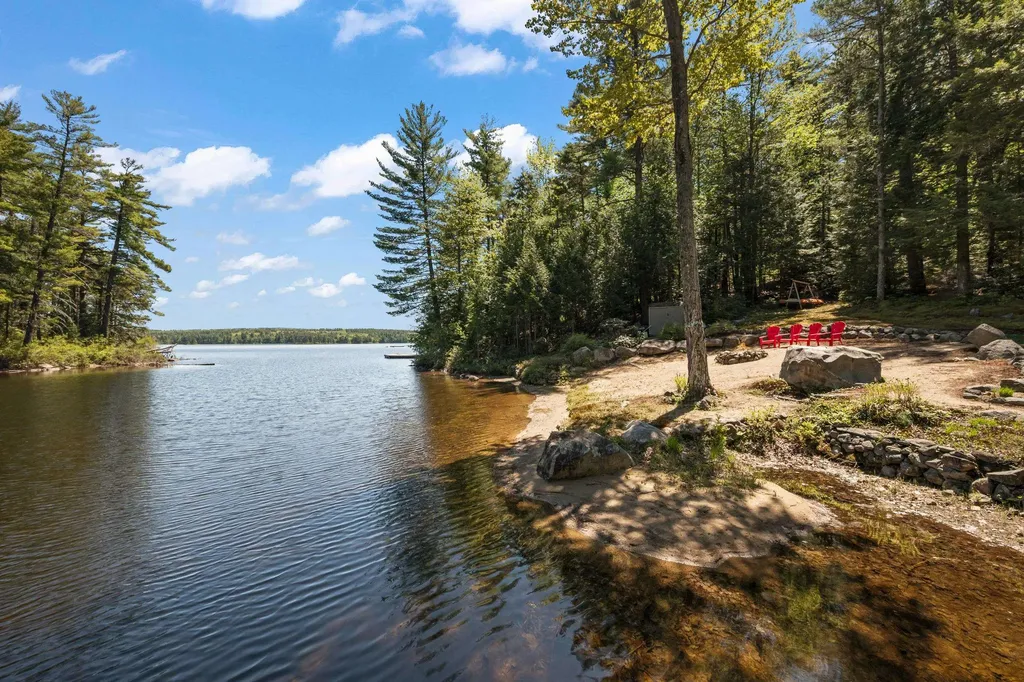 18 Walker Pond Road Conway NH 03818