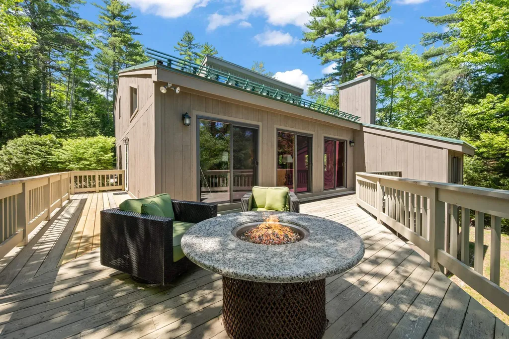 18 Walker Pond Road Conway NH 03818