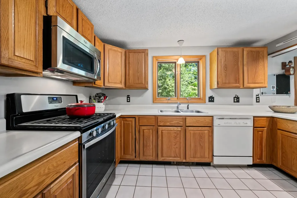 18 Walker Pond Road Conway NH 03818