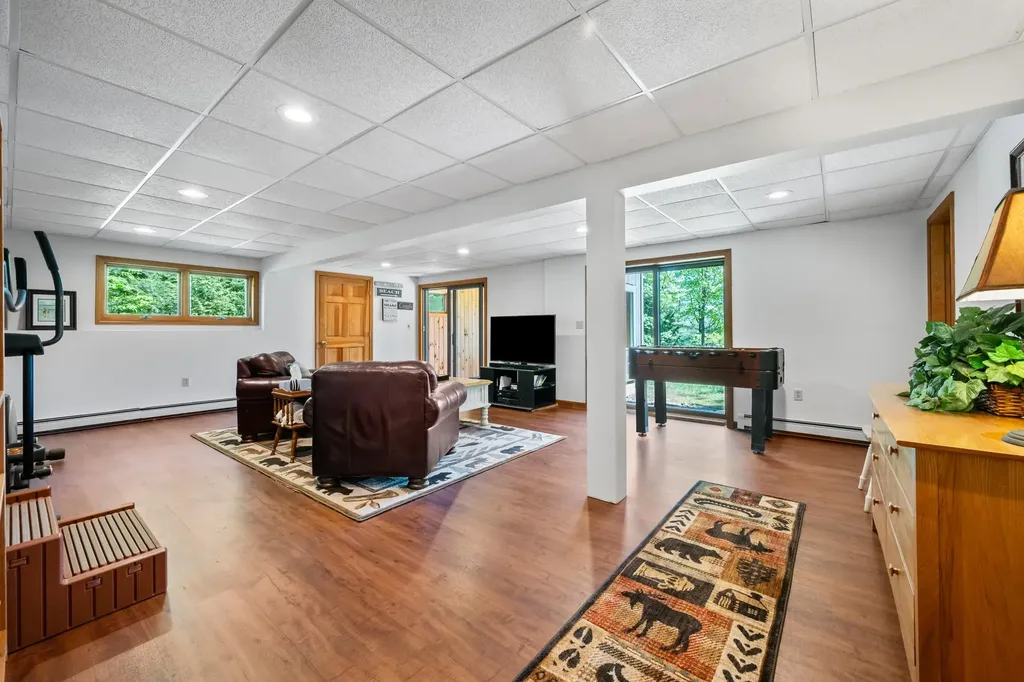 18 Walker Pond Road Conway NH 03818