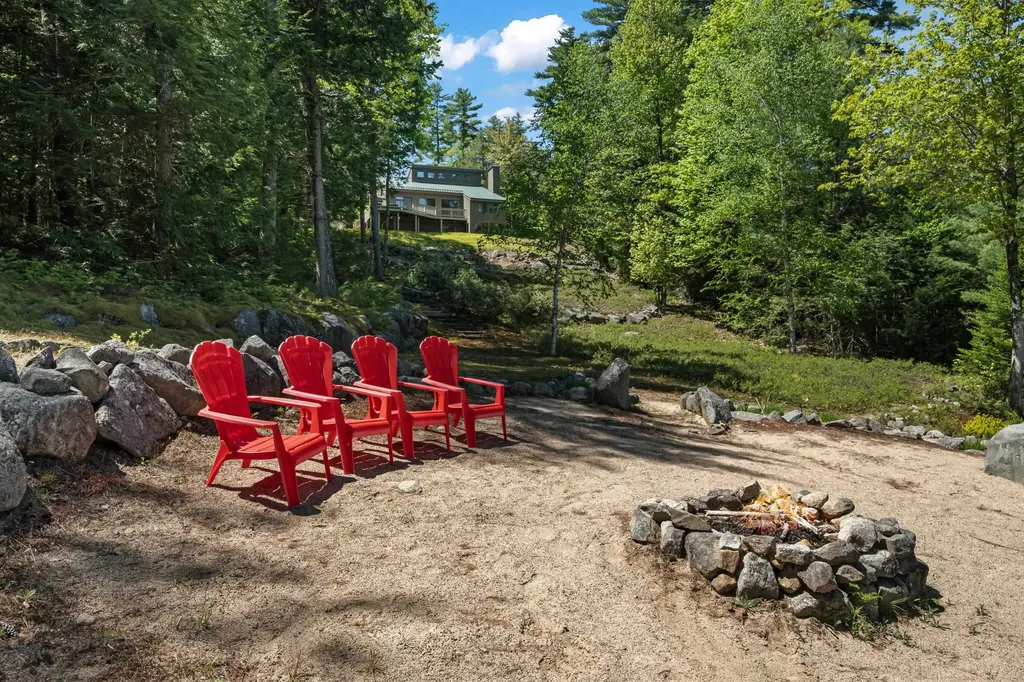 18 Walker Pond Road Conway NH 03818