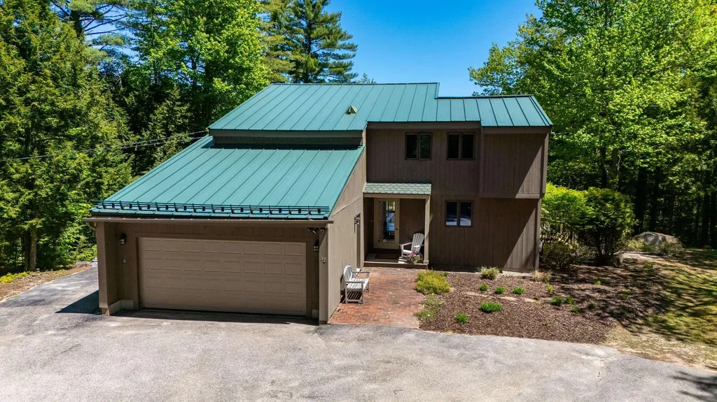 18 Walker Pond Road Conway NH 03818