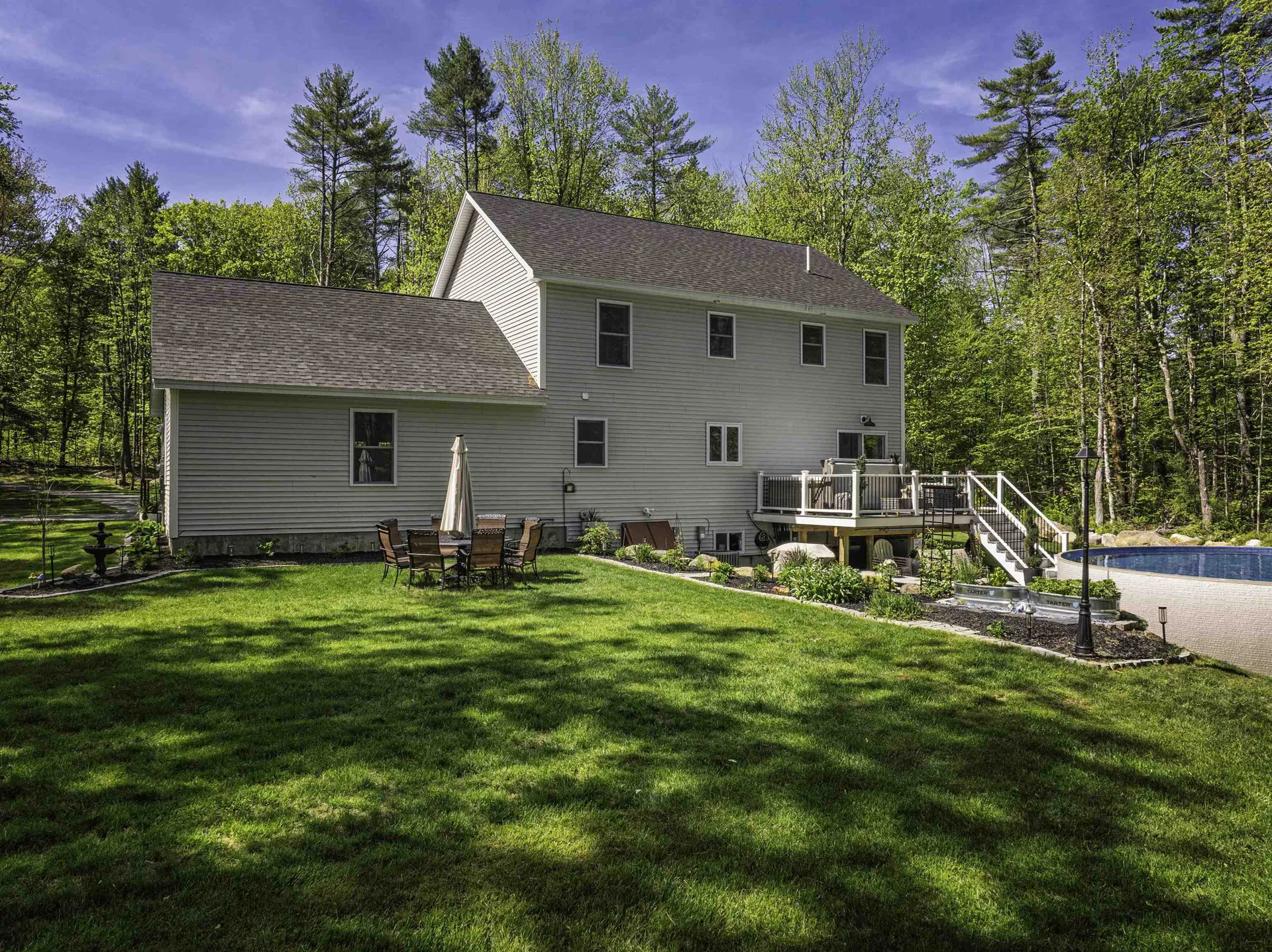 16 Stagecoach Road Barrington NH 03825