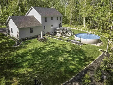 16 Stagecoach Road Barrington NH 03825