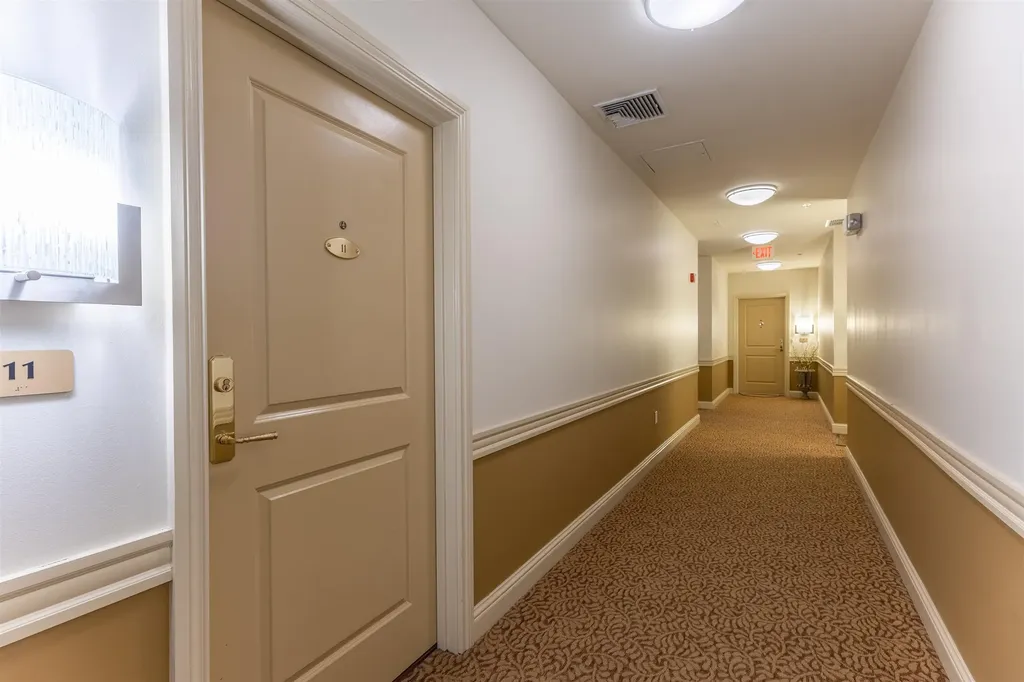 77 Hanover Street Portsmouth NH 03801