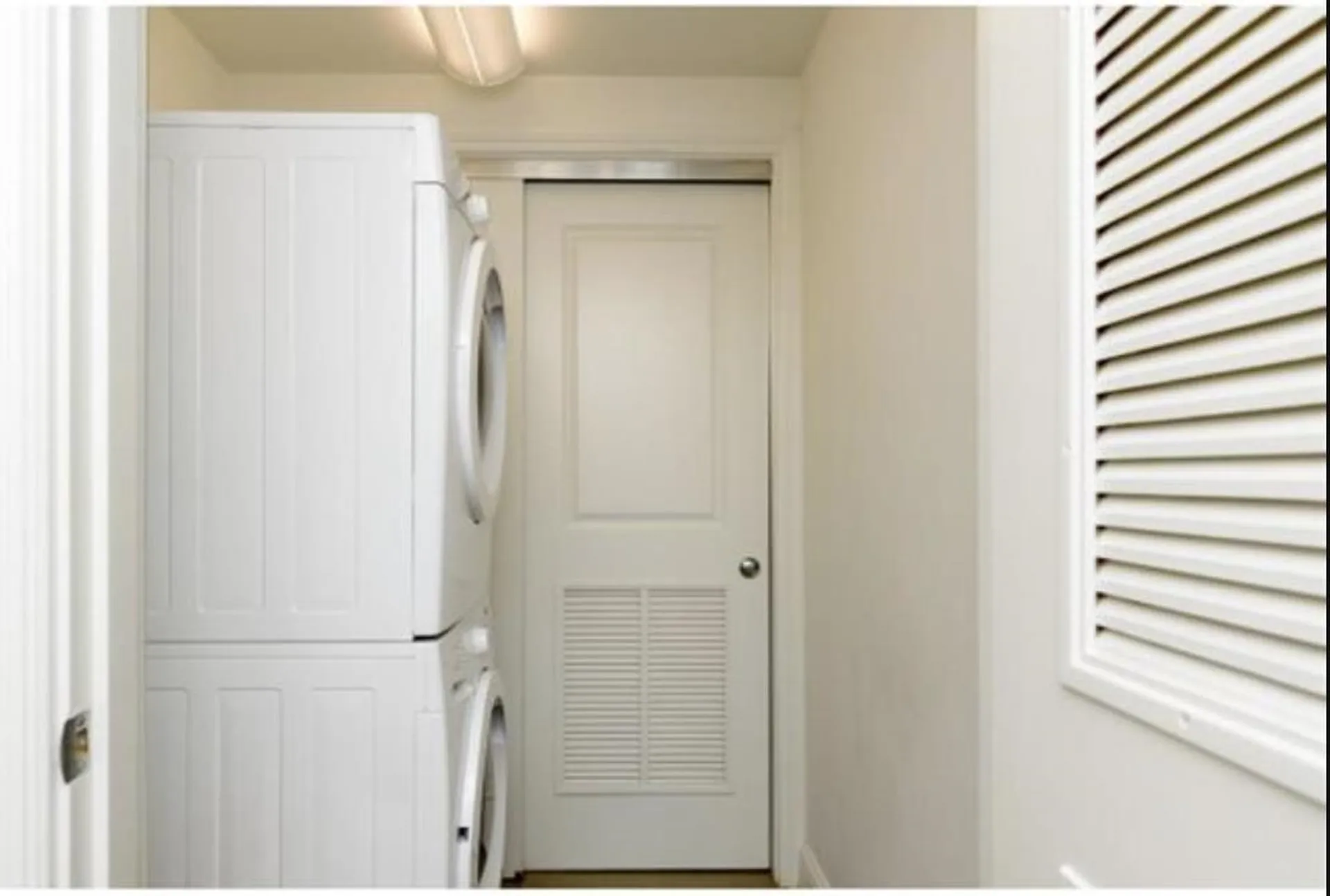77 Hanover Street Portsmouth NH 03801