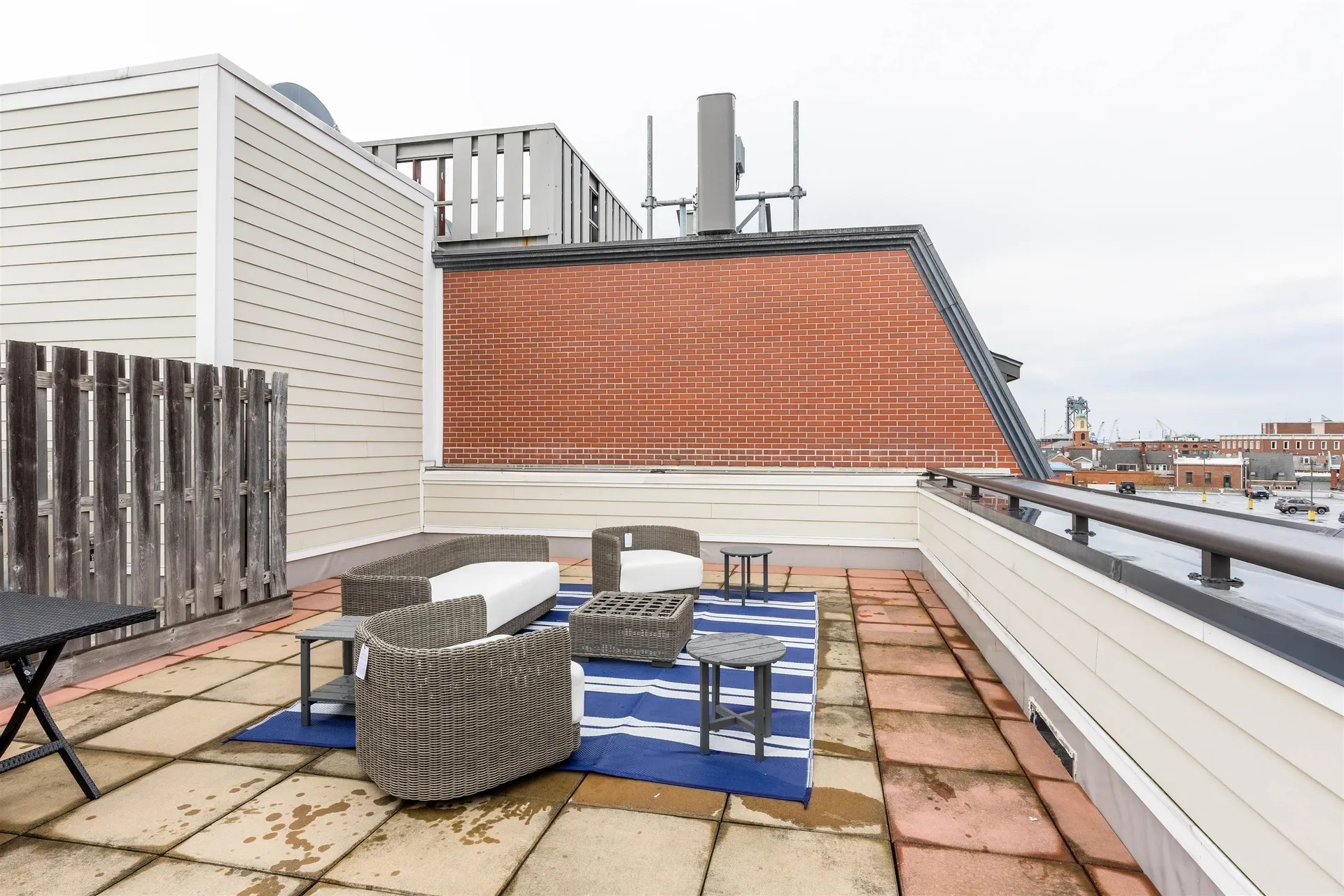 77 Hanover Street Portsmouth NH 03801
