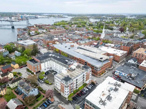 77 Hanover Street Portsmouth NH 03801