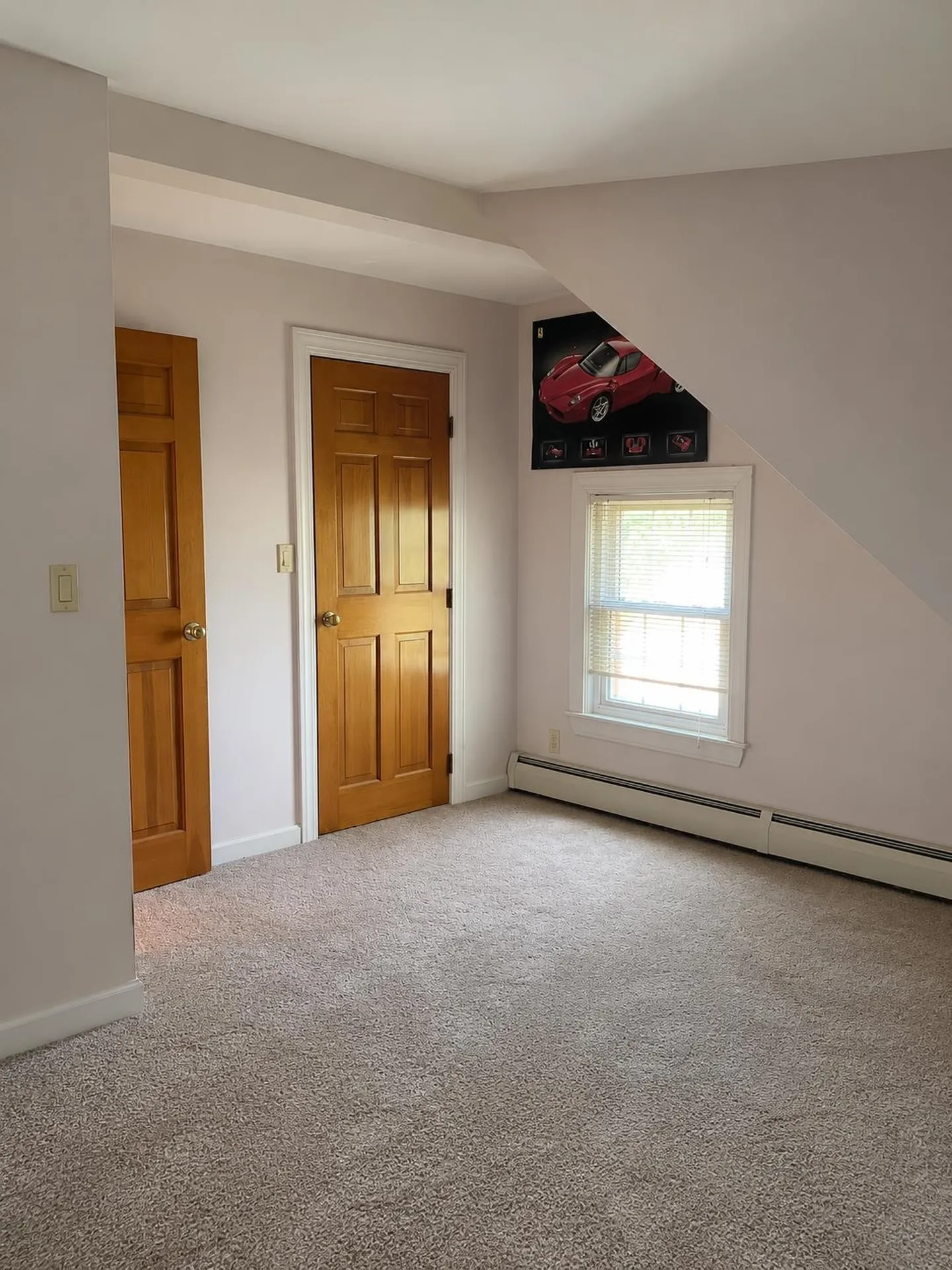 8 Hooker Street Nashua NH 03064