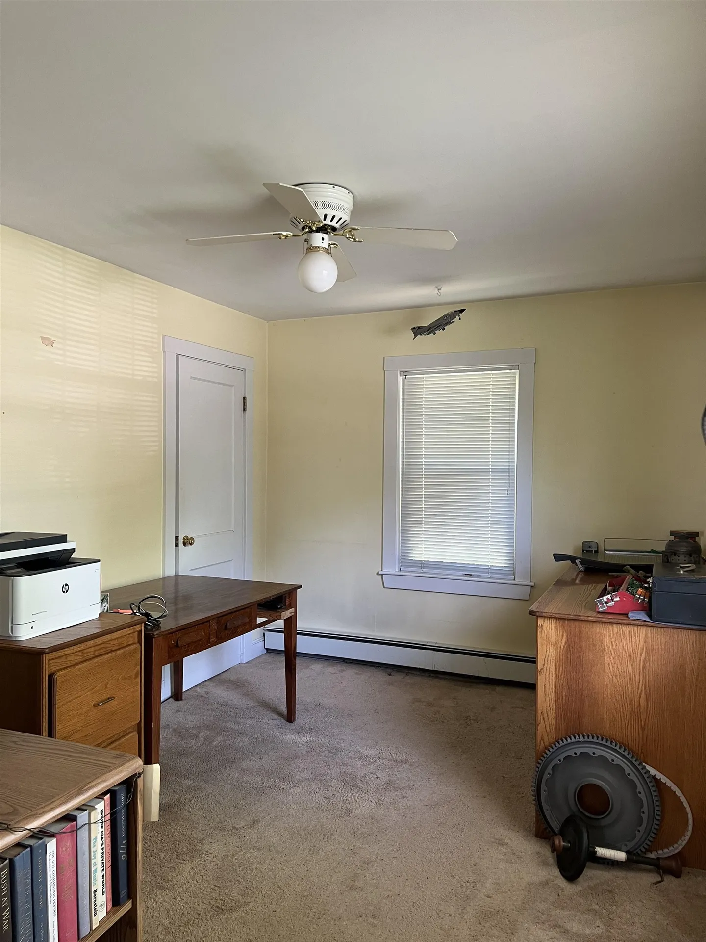8 Hooker Street Nashua NH 03064