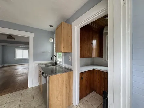 64 Girard Street Laconia NH 03246