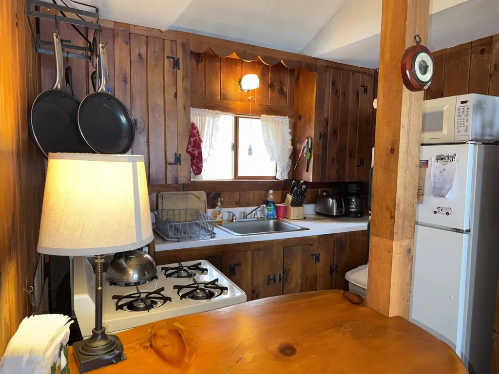 34 Observatory Road Meredith NH 03253
