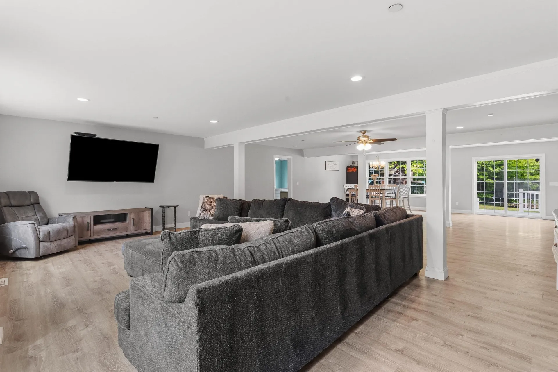 25 Cameron Drive Pittsfield NH 03263