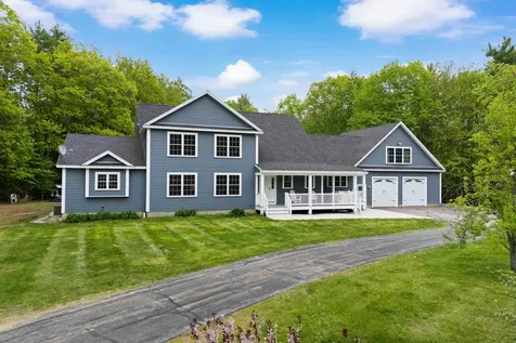 25 Cameron Drive Pittsfield NH 03263