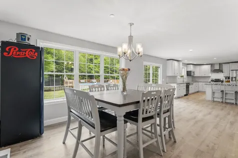 25 Cameron Drive Pittsfield NH 03263