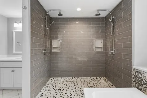 25 Cameron Drive Pittsfield NH 03263