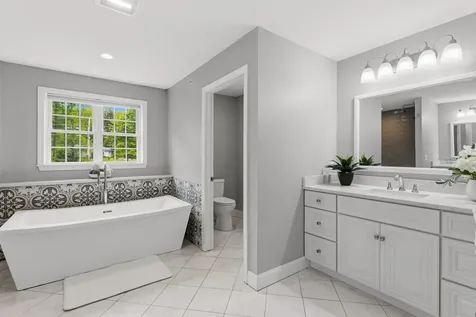 25 Cameron Drive Pittsfield NH 03263