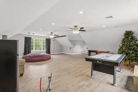 25 Cameron Drive Pittsfield NH 03263