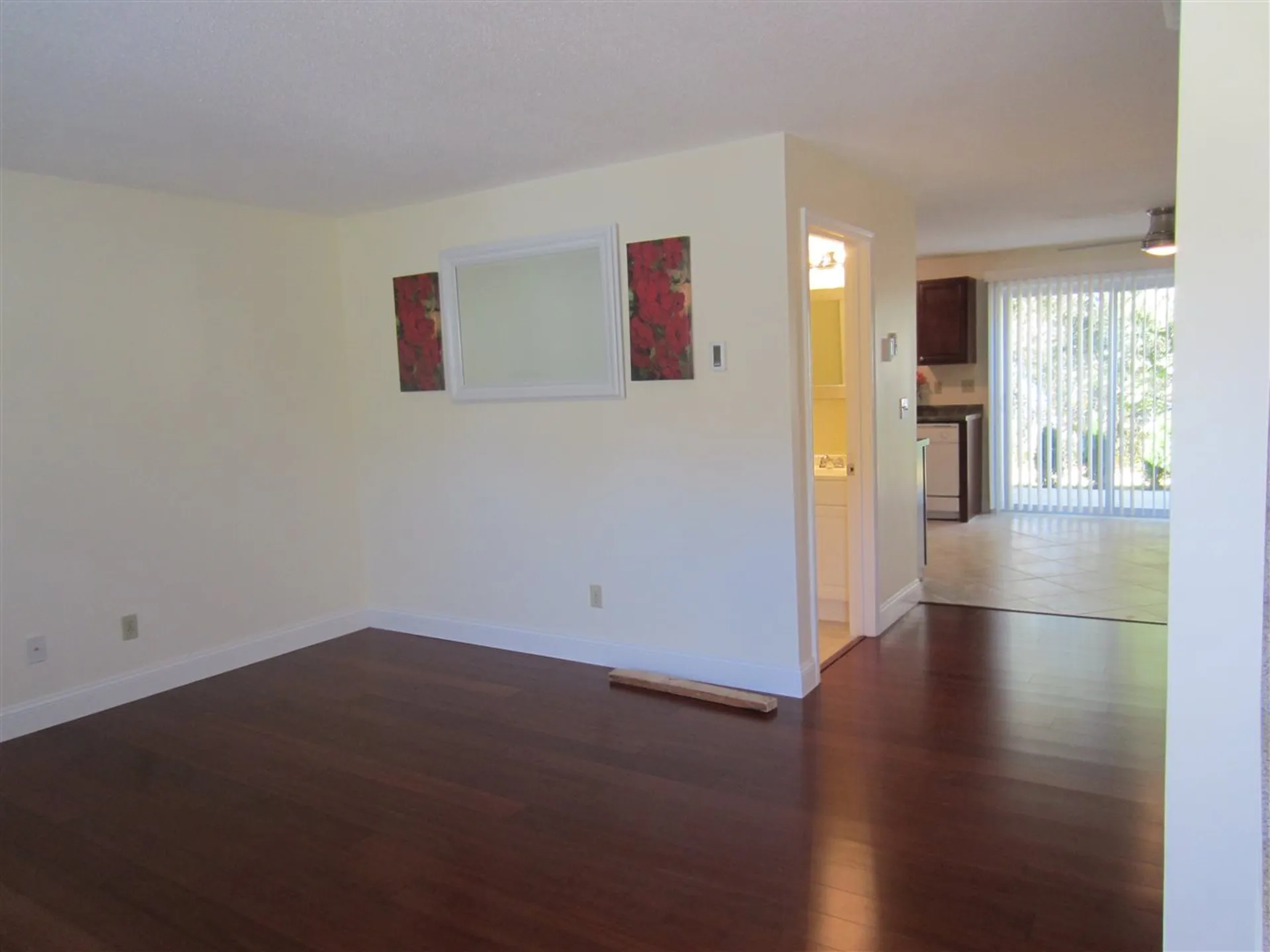 1025 S Mammoth Road Manchester NH 03109