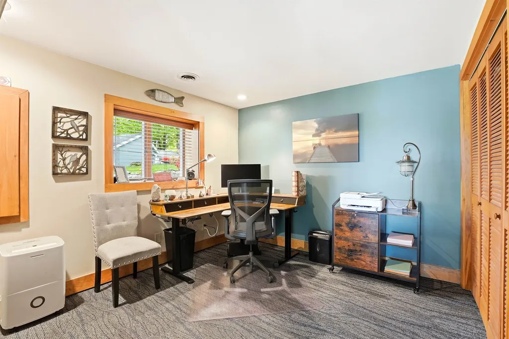 17 Wood Terrace Northwood NH 03261
