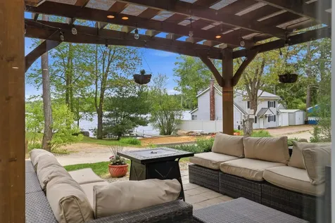 17 Wood Terrace Northwood NH 03261