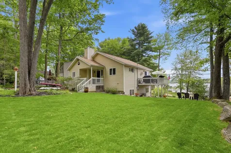 17 Wood Terrace Northwood NH 03261