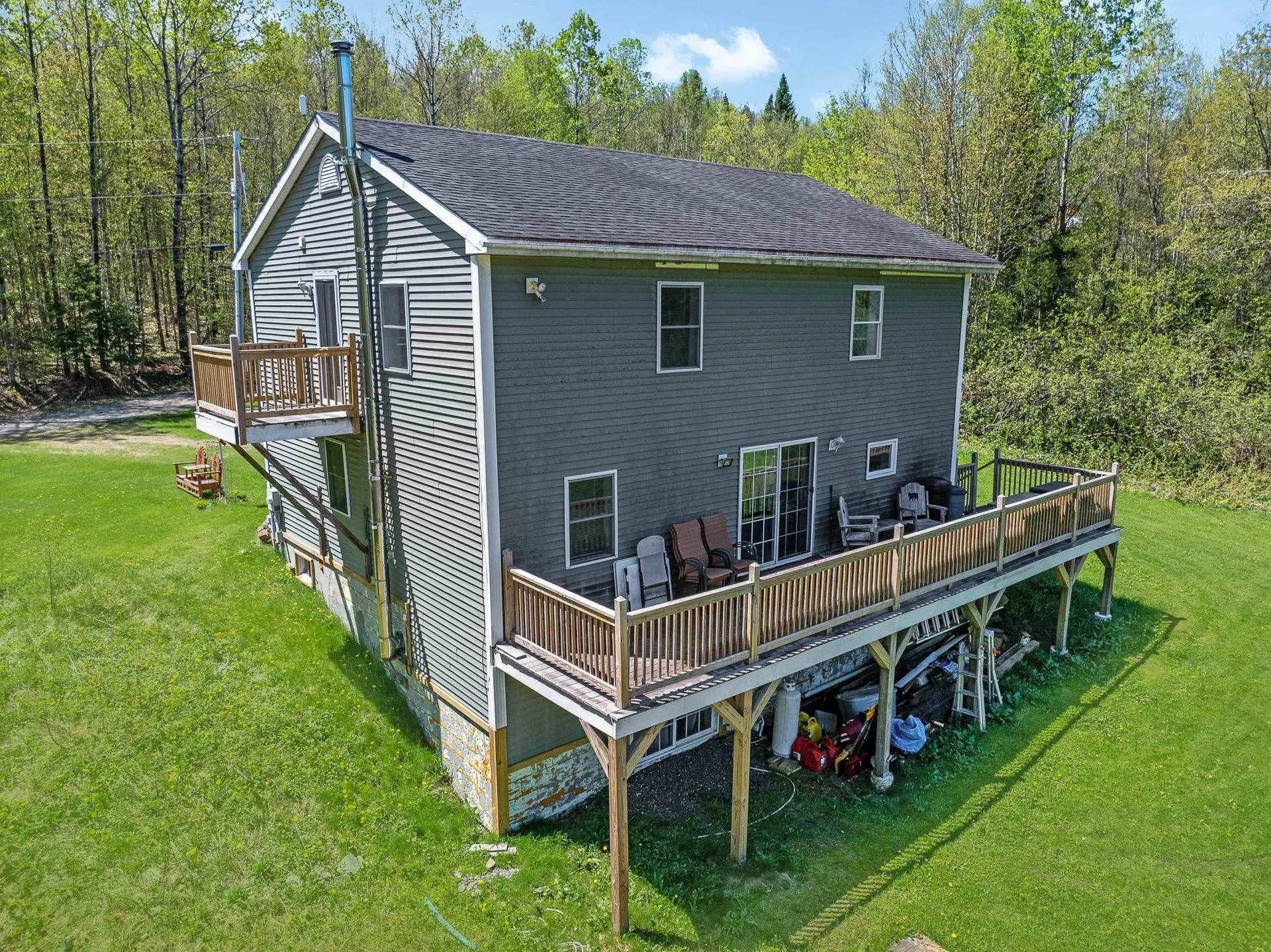 252 Moose Mountain Drive Stewartstown NH 03576