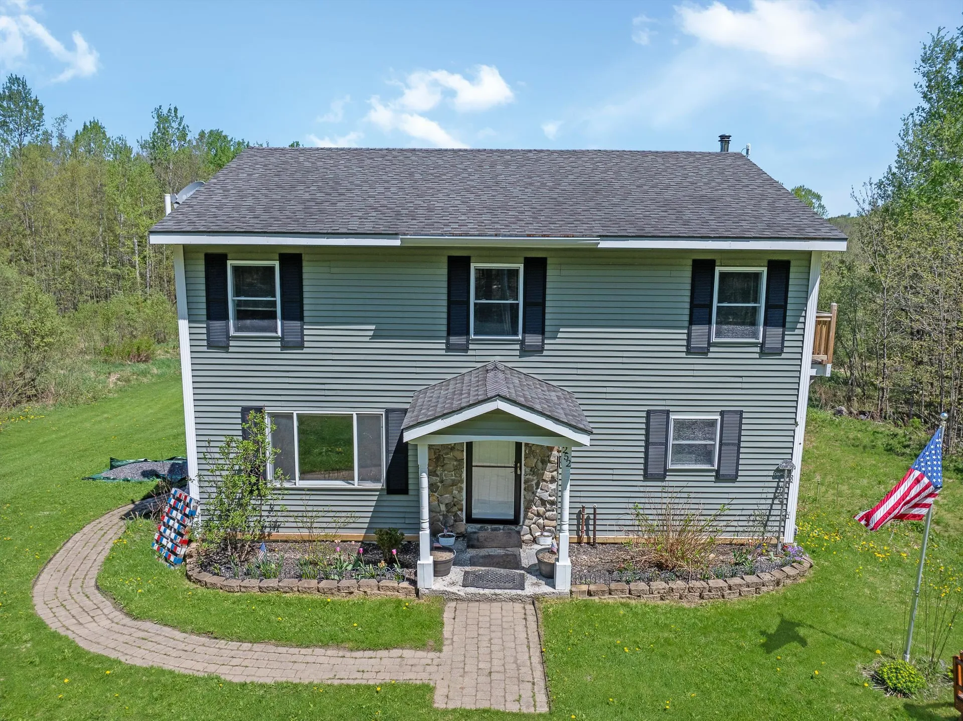 252 Moose Mountain Drive Stewartstown NH 03576
