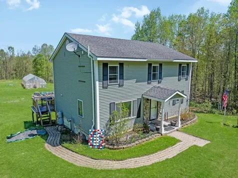 252 Moose Mountain Drive Stewartstown NH 03576