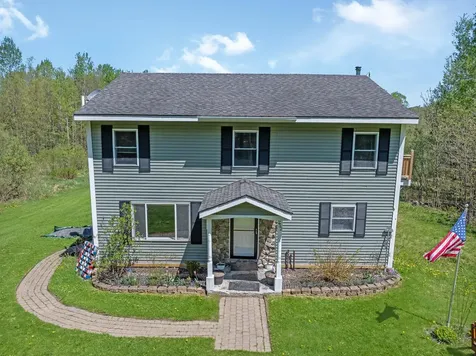 252 Moose Mountain Drive Stewartstown NH 03576